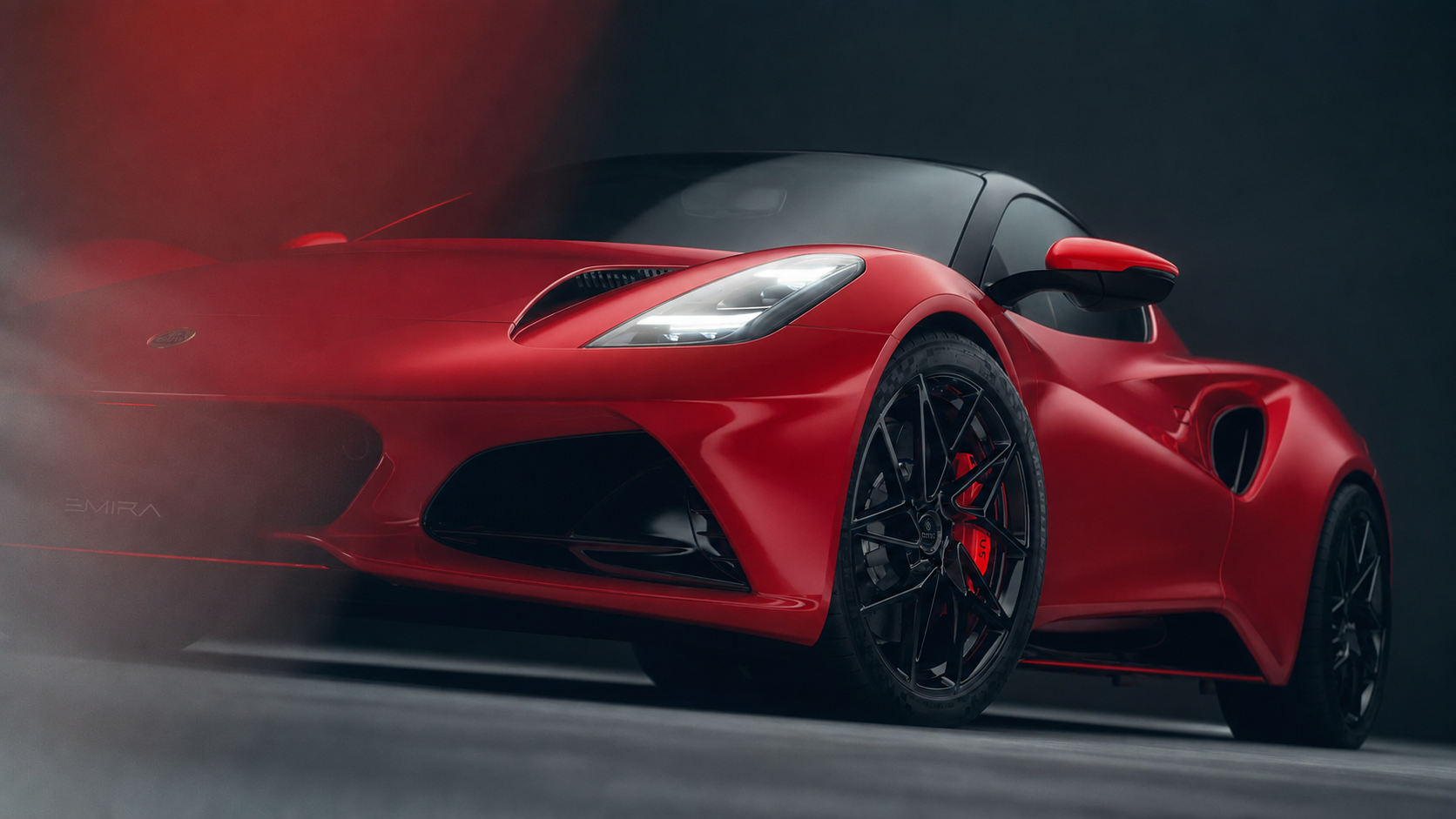 Lotus Emira rojo de Riot Pursuit